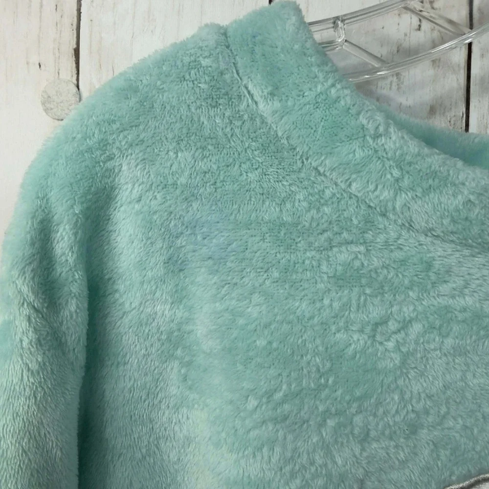 Disney Star‎ Wars Women's Grogu Baby Yoda Plush Fleece Sleep Top Size 2X - Picture 2 of 5